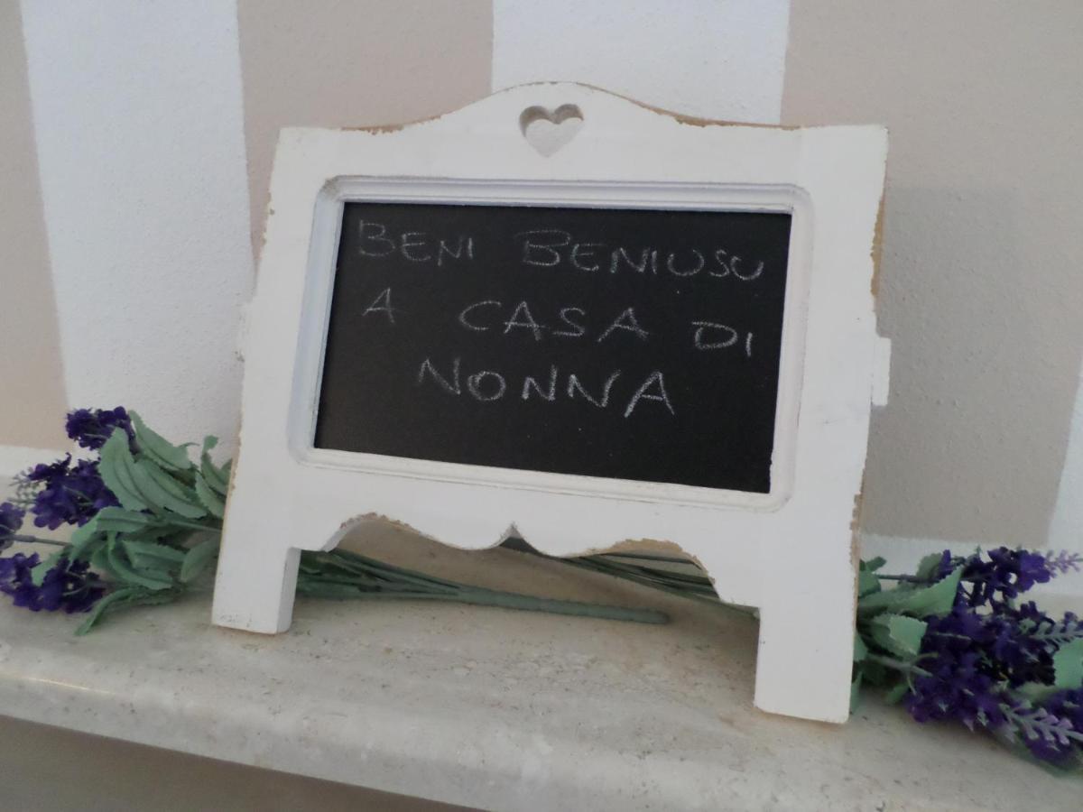 Apartament A Casa Di Nonna Quartu SantʼElena Zewnętrze zdjęcie